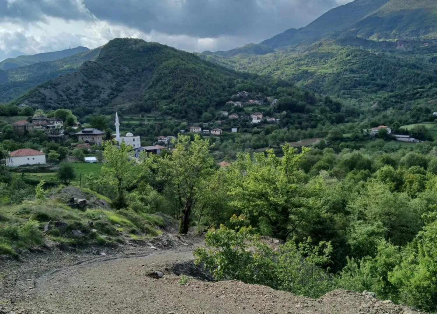 Hotel Bujtina Tusha à Priska e Madhe Maison d'hôtes